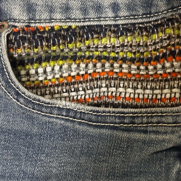 Dear John Boho “Ava” Jean Shorts with Multicolor Embroidery Sz 28 - Picture 5 of 5